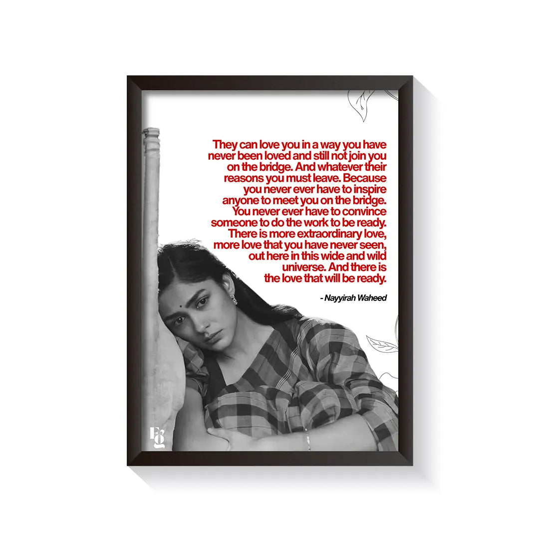 She Madly In Love With You frame black